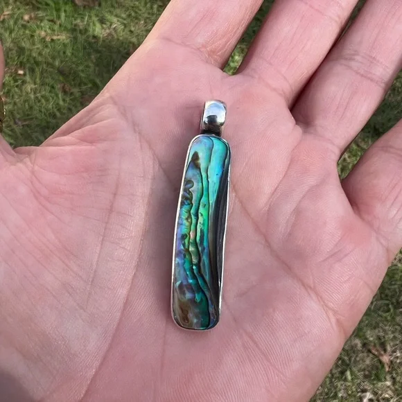 Vintage Sterling Silver Elongated Abalone Shell Pendant - Picture 6 of 16